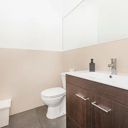 Houze_central In Alcantara Apartament Lizbona